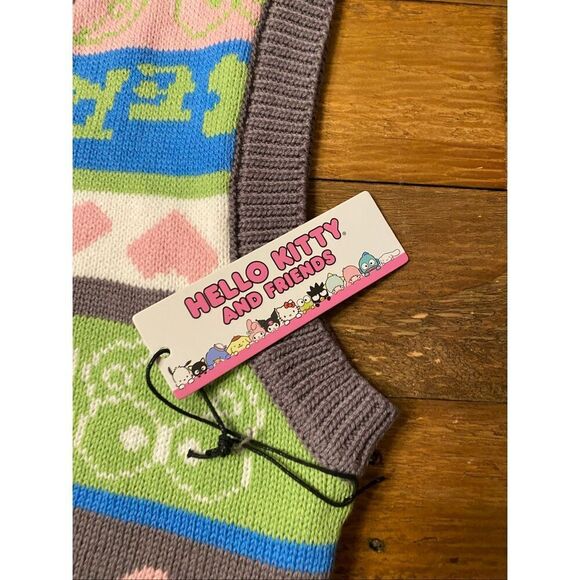 Hello Kitty Large NWT Keroppi sweater vest crop Top forever 21 - Picture 5 of 8